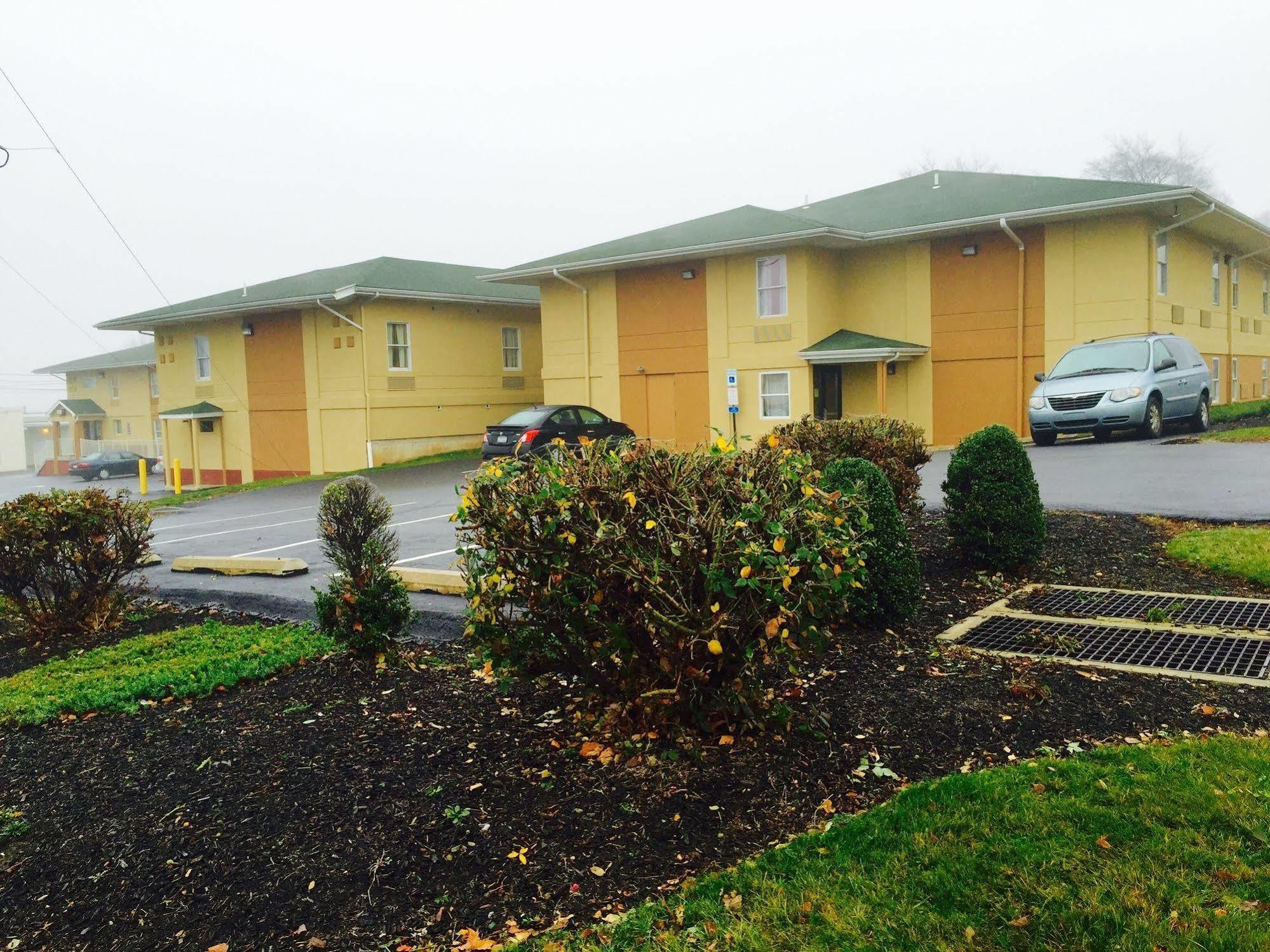 Super 8 By Wyndham Allentown Kültér fotó